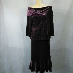 📏 Large New York & Company Purple Skirt Set